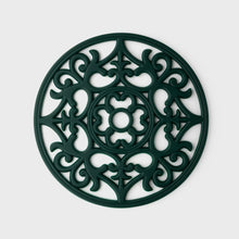 Load image into Gallery viewer, Trivet Silicone Traditional Vintage
